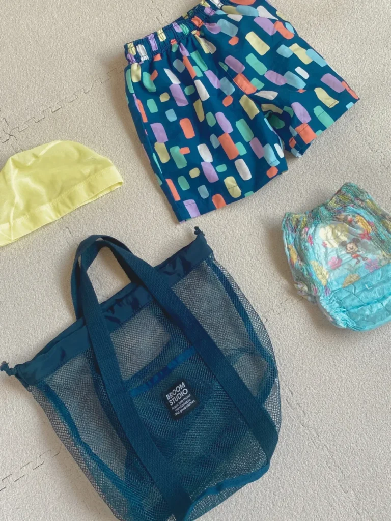 子どものプール準備セット(水着・帽子・スイムバッグ・スイムパンツ)